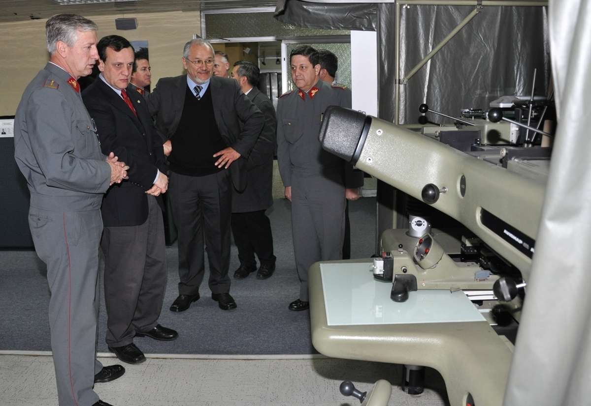 FOTO  2 PUC.JPG